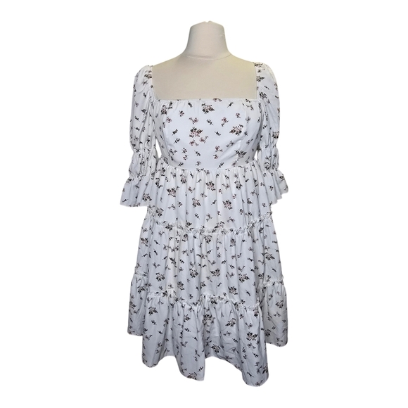 Exlura Floral White Dress Size Medium NWT - Picture 1 of 15